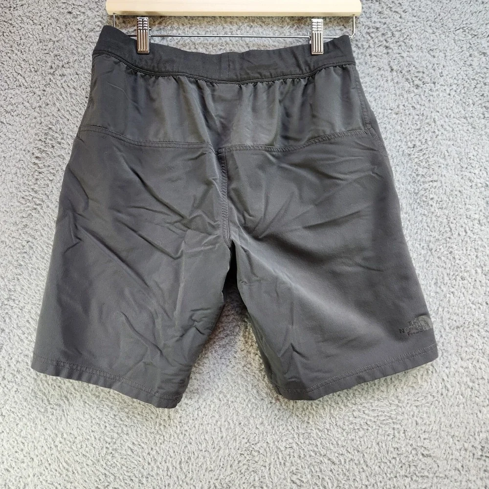 The North Face Shorts Men's Small Gray Nylon Stretch Pockets Mid Rise Drawstring